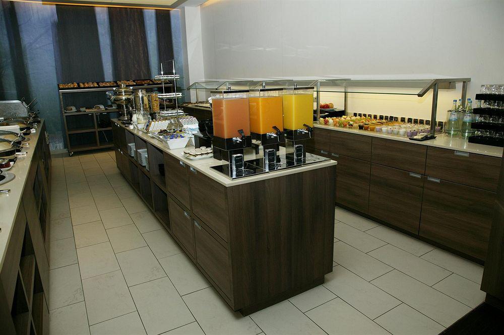 Melia 4* Dusseldorf